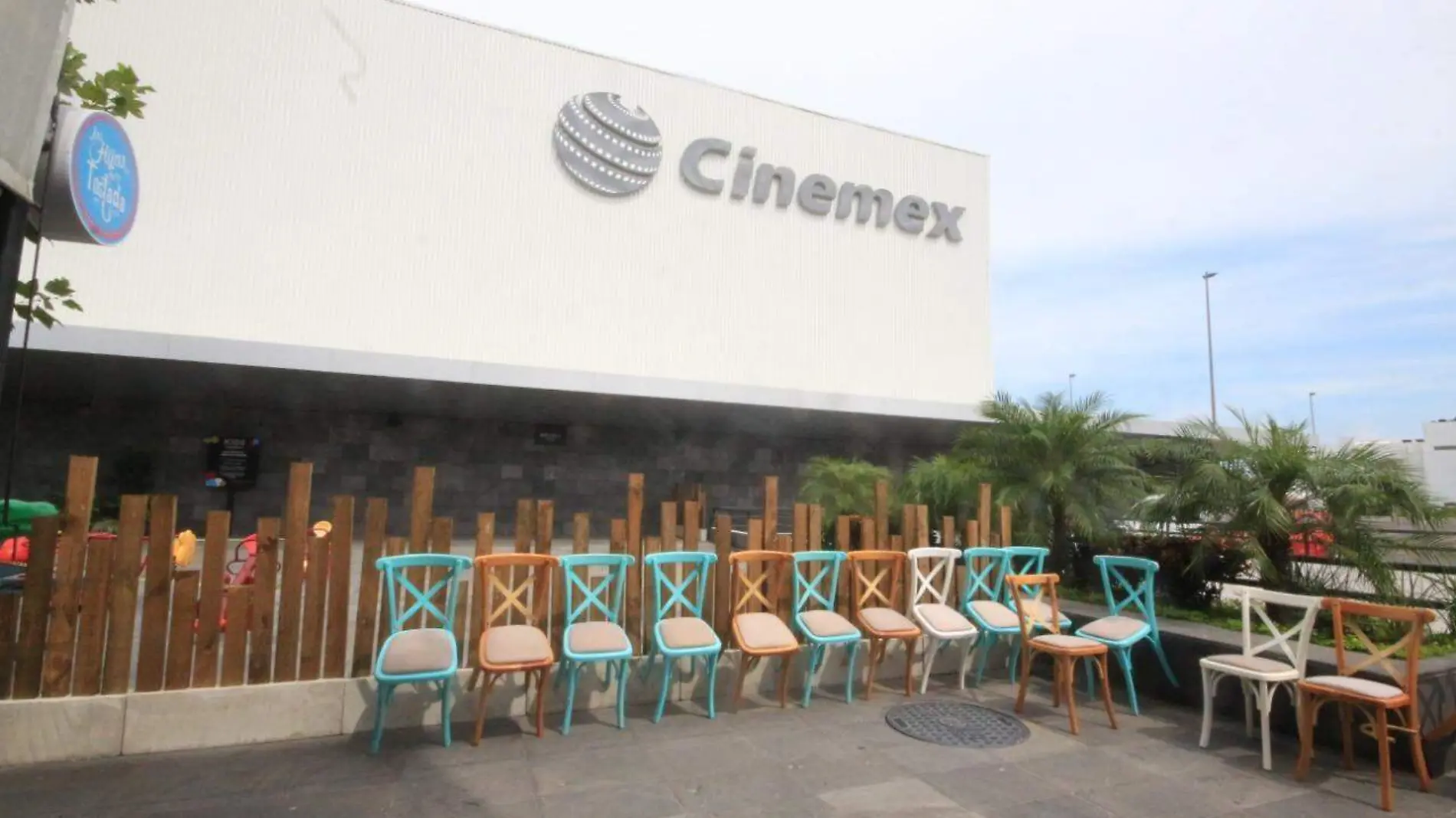 PLAZAS Y CINES SIN REABRIR ACTIVIDADES-IVAN SANCHEZ (1)